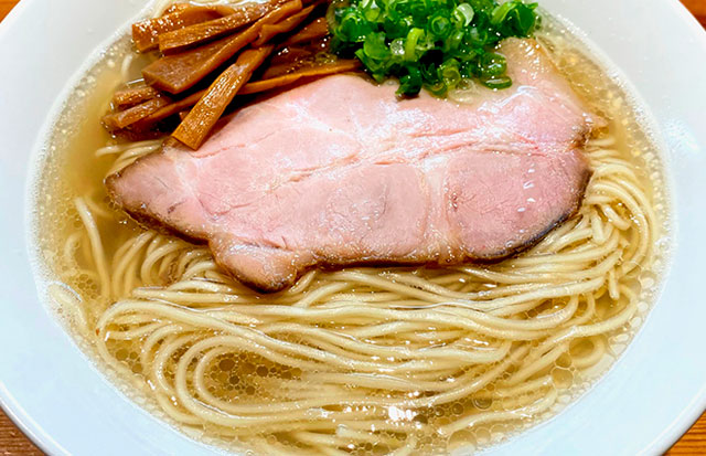 級ホタテと地鶏の塩中華そば