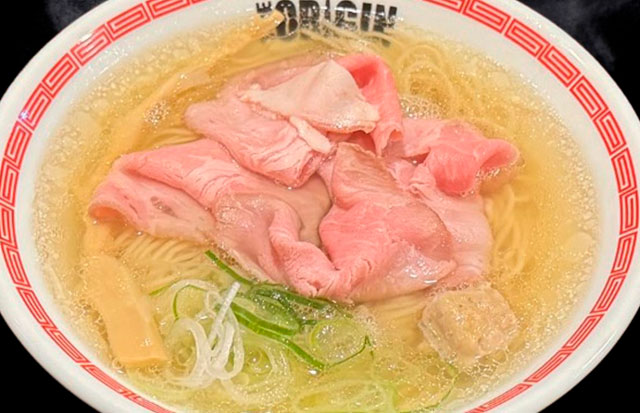 松阪牛と煮干の塩らあめん