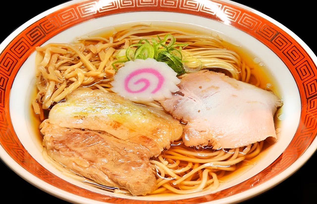 背脂とんこつ醤油ラーメン